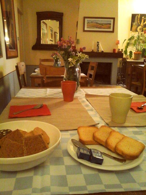 Il Cortiletto Dei Capperi Bed & Breakfast Gassino Torinese Екстериор снимка