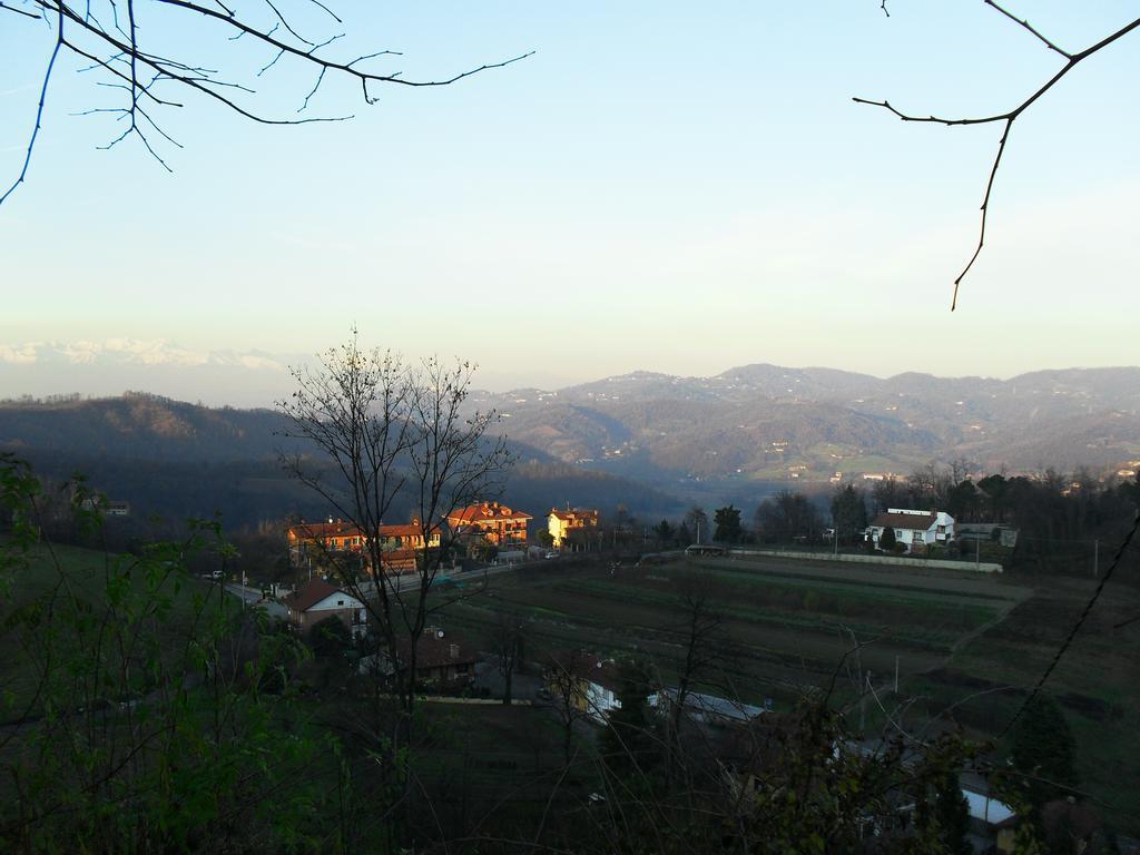 Il Cortiletto Dei Capperi Bed & Breakfast Gassino Torinese Стая снимка